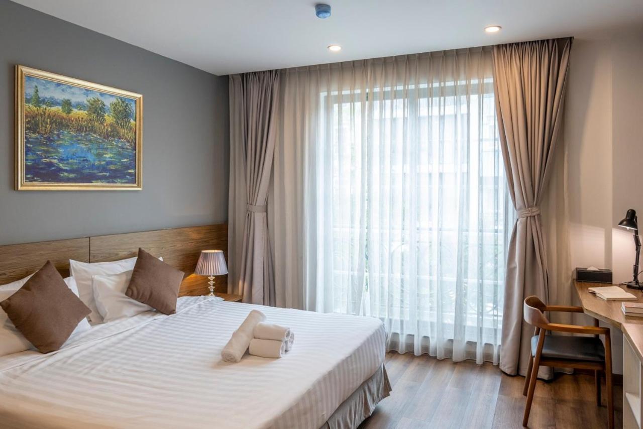 Thao Trang Laluxe Saigon Khách sạn TP. Hồ Chí Minh
